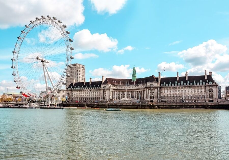 London: Afternoon Tea Cruise on the River Thames - Tower Bridge and the eastern start