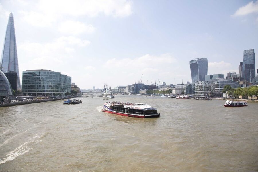 London: Afternoon Tea Cruise on the River Thames - Commentary that keeps the ride lively