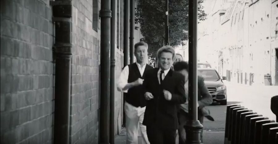 London: Beatles In My Life Walking Tour with Richard Porter - Pace, group size, and what the two hours feel like