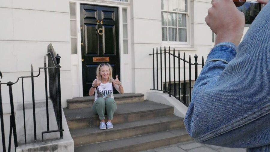 London: Beatles Tour by Black Taxi - Abbey Road and the photo stops