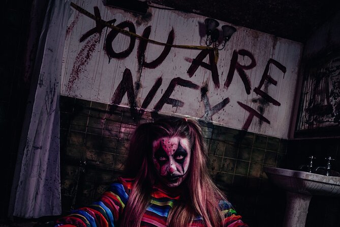 London Bridge Experience and Tombs - The haunted-house finale