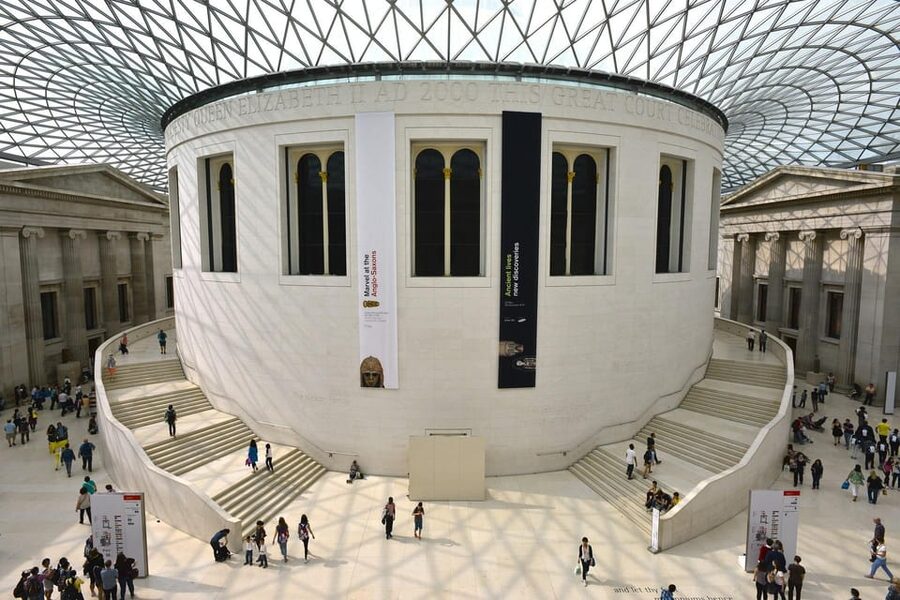 London: British Museum Audio Tour & Priority Entrance Ticket - Following the 50-point audio route
