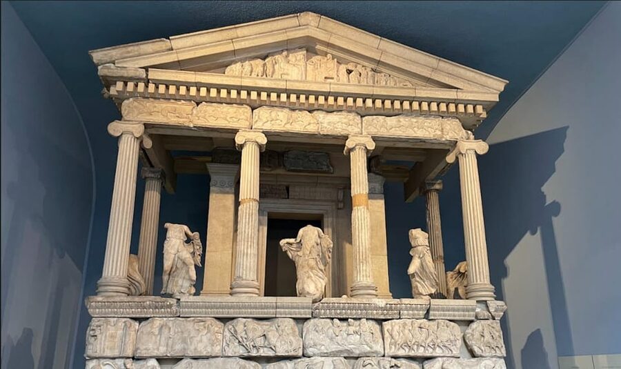 London: British Museum Audio Tour & Priority Entrance Ticket - Three hours is a useful start, not the whole museum