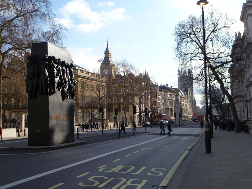 London: Buckingham Palace & Changing of the Guard Experience - St. James’s Palace and the stories behind it