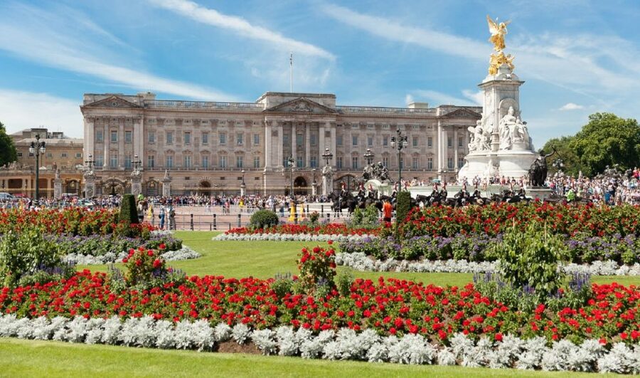 London: Buckingham Palace Entry Ticket & Royal Walking Tour - How much time to allow inside