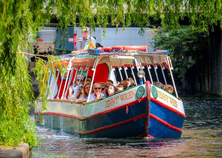 London: Canal Boat Ride on Camden Lock - Who will get the most from this $26 cruise