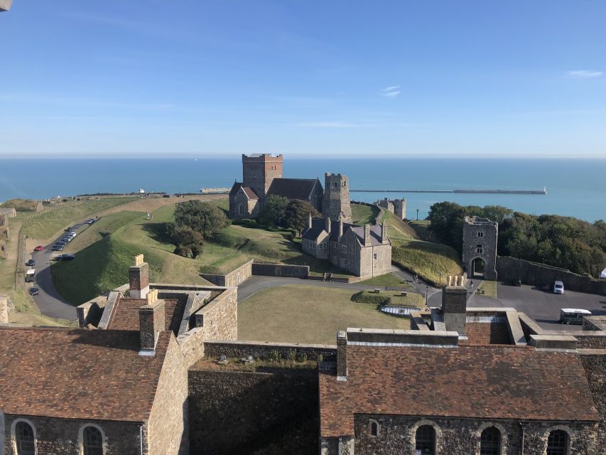 London: Canterbury Cathedral, Dover Castle, and White Cliffs - The coach, guide, and pace