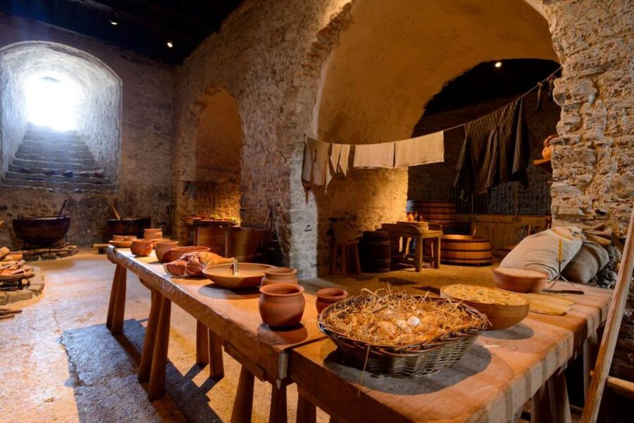 London: Canterbury Cathedral, Dover Castle, and White Cliffs - Who should book this day out?
