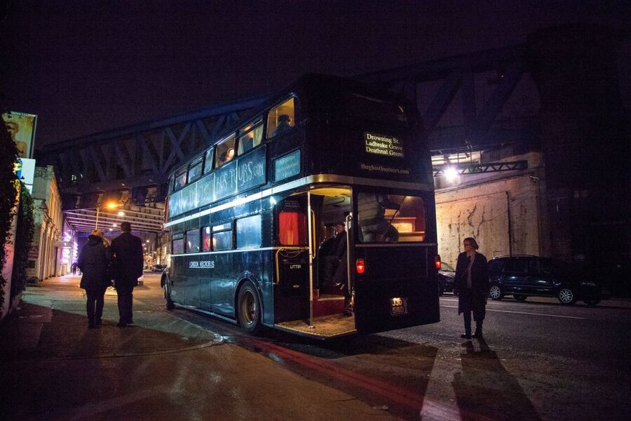London: Comedy Horror Ghost Tour on a Bus - The conductor is the real star