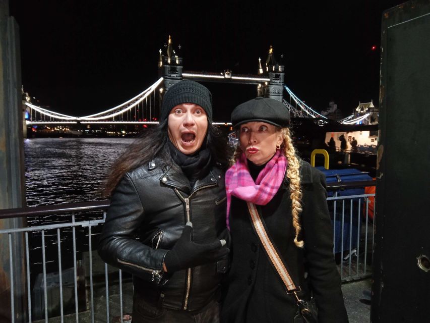 London: Ghost Walk and River Thames Boat Ride - Parliament and the London Eye after dark