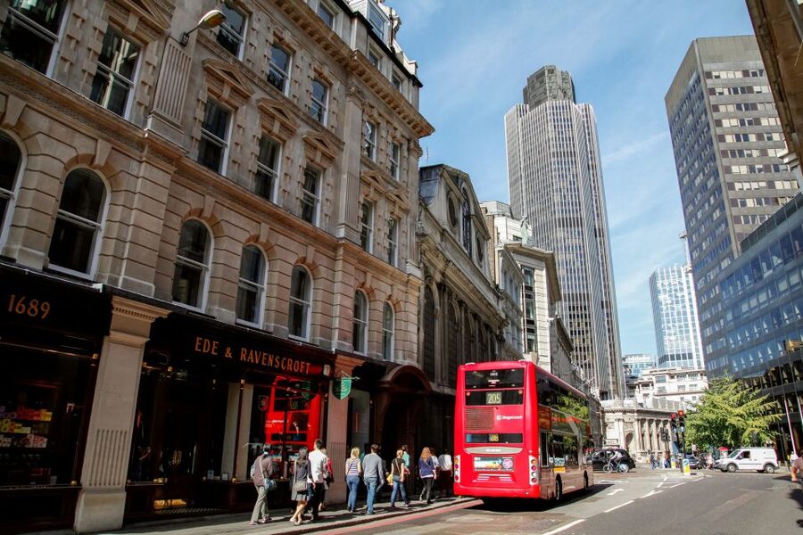 London: Guided Harry Potter Tour - The Tube ride and what you need to pay