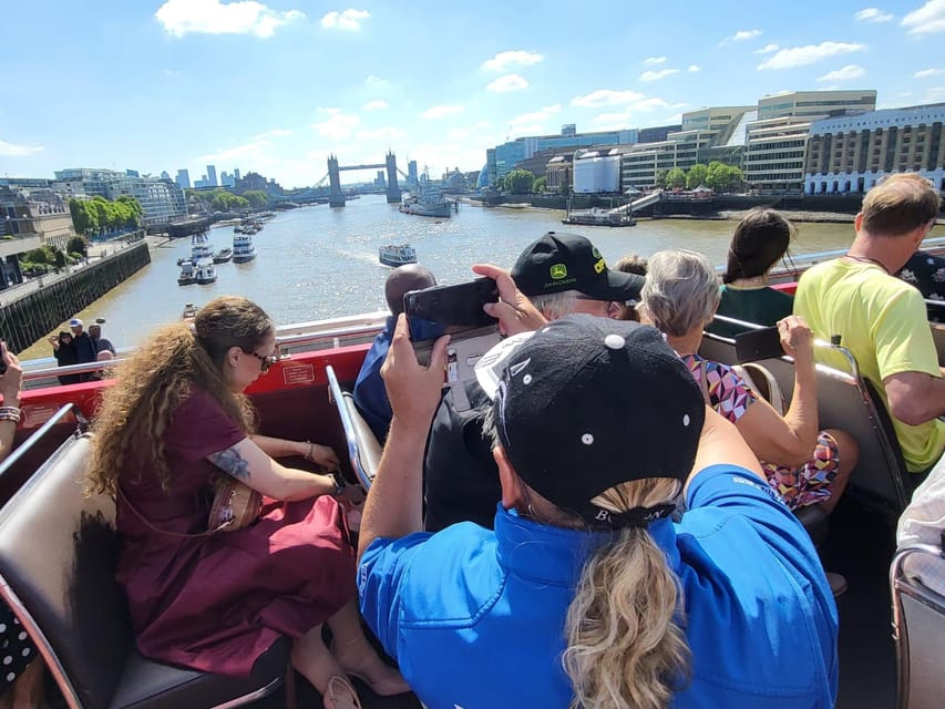 London: Guided Sightseeing Tour on a Vintage Open-Top Bus - Weather, Comfort, and Practical Limits
