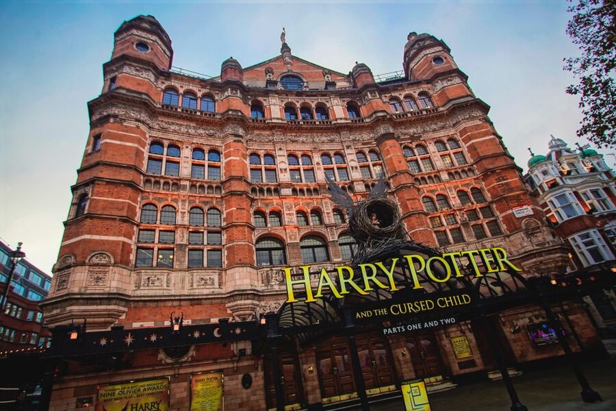 London: Harry Potter Movies Walking Tour (Kids Go Free) - House of Spells and Leicester Square