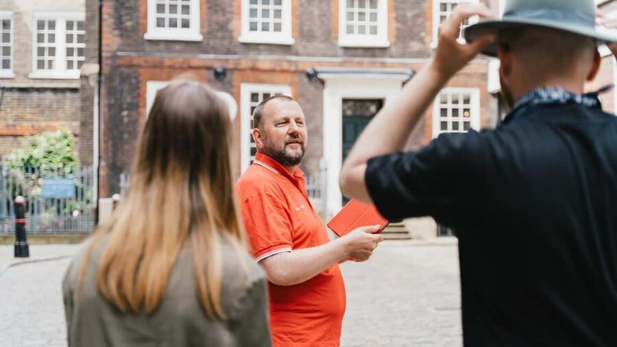 London: Historic City Walking Tour(& Rooftop Garden Access<em>) – Why this City of London walk works’ /></p>
<p><p>The City of London is easy to misunderstand. It is not the whole of London, and it can feel oddly quiet beside the West End. Yet this small district contains the capital’s Roman beginnings, medieval lanes, royal power, banking headquarters, churches, monuments, and some of its newest buildings.</p>
</p>
<p><p>That makes this tour useful early in a London visit. You get a map in your head instead of a string of disconnected sights. The guide explains why a church is here, why a street bends that way, and why the financial district grew around this particular stretch of the Thames.</p>
</p>
<p><p>The tour costs $49 per person. For that price, you are paying mainly for the guide’s interpretation and route planning, not a series of paid admissions. The tour includes the walking tour and a professional local guide. On Sunday and Monday, it also includes the rooftop garden. The Tower of London, St. Paul’s Cathedral, and other landmarks are viewed from the route rather than listed as interior visits.</p>
</p>
<p><p>That distinction matters. If you want to go inside the Tower or climb the Monument, budget a separate visit. If you want context, orientation, and a well-planned walk through old London, the price is easier to justify.</p>
</p>
<h2>Starting at Temple and meeting old London</h2>
<p><img width="900" height="506" decoding="async" src=