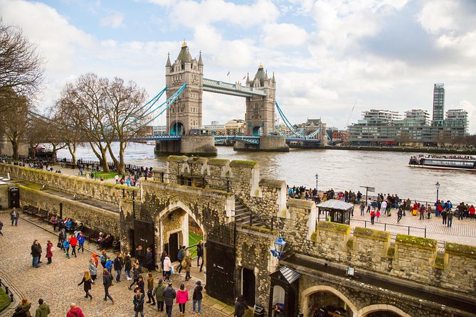 London In One Day Tour with River Cruise & London Eye Option - What the $177.76 price gets you
