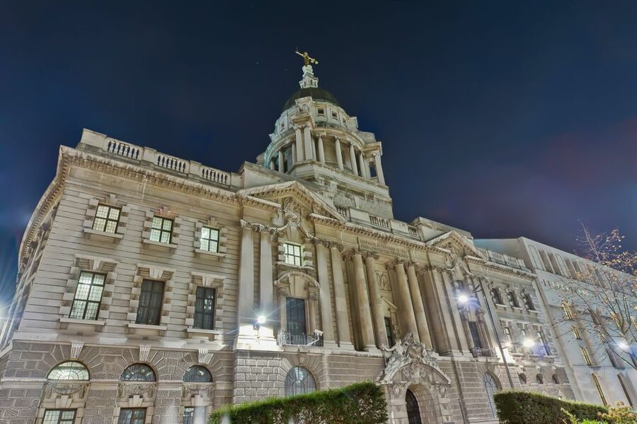 London: Jack The Ripper and Sherlock Holmes Bus Tour - What this London evening tour is really about