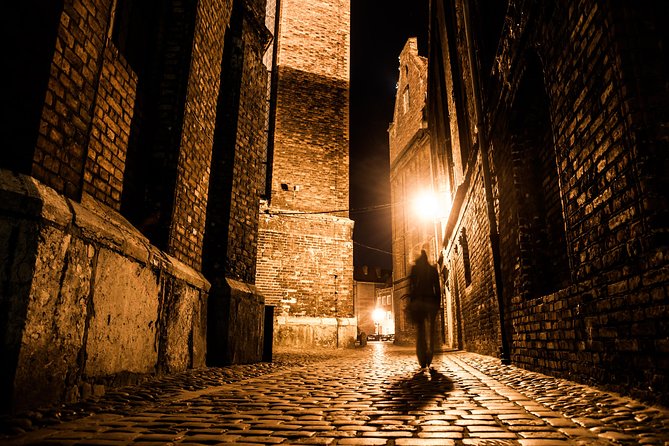 London Jack the Ripper Guided Tour with Ripper-Vision - What the walk feels like in practice