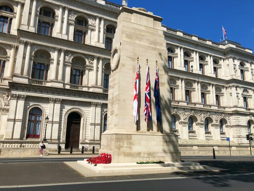 London: London in WW2 and Churchill War Rooms Entrance - What the guides add