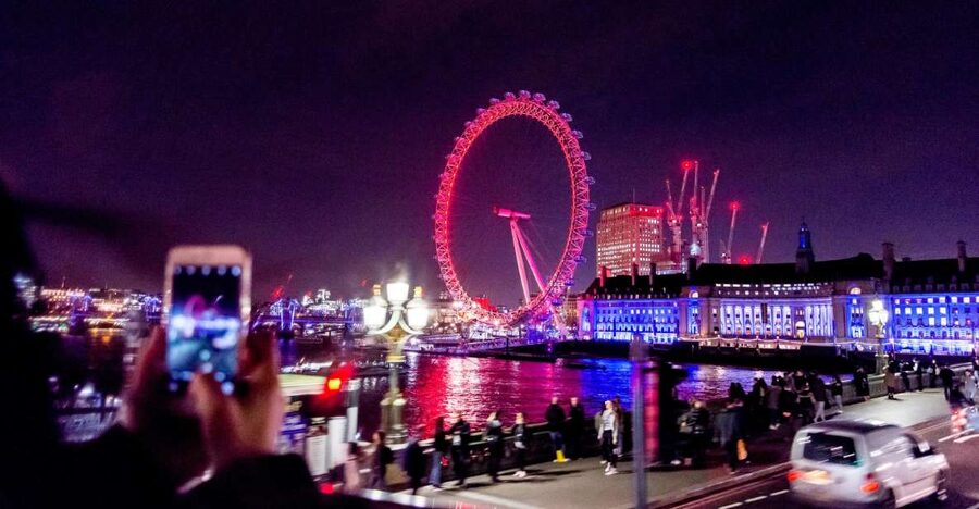 London: Nighttime Open-Top Bus Sightseeing Tour - The London Eye and the Thames views