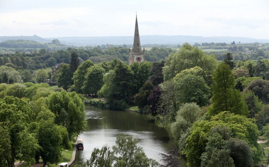 London: Oxford, Stratford, Cotswolds, and Warwick Day Trip - Oxford’s dreaming spires and university lanes