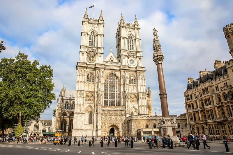 London Pass® - Save up to 50% on Tickets to 100+ Attractions - Stadium tours and active experiences