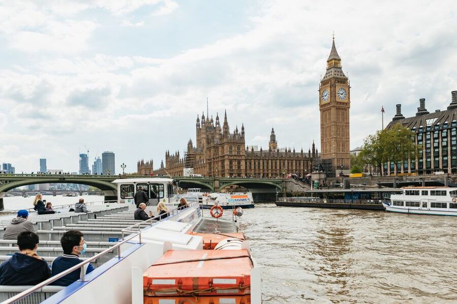 London: River Thames Hop-On Hop-Off Sightseeing Cruise - Why a Thames cruise is a smart way to see London