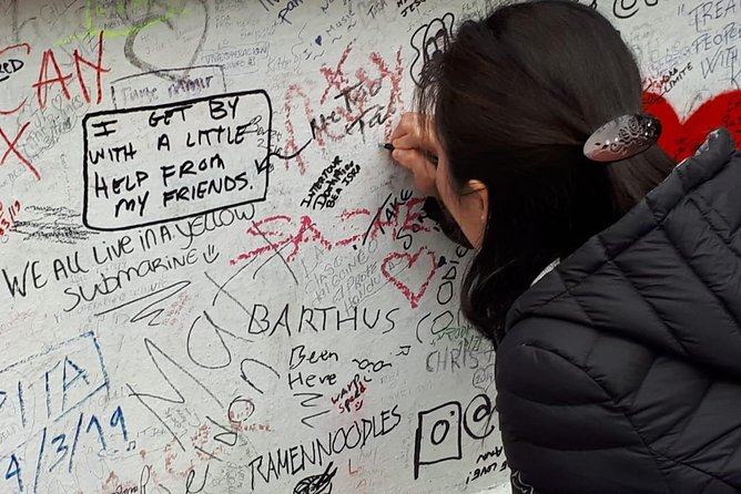 London Rock Legends Tour including Abbey Road - The Beatles trail reaches beyond Abbey Road