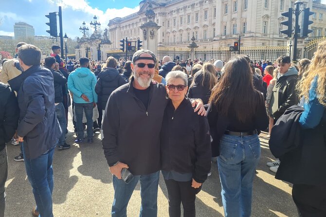 London Sightseeing Private Black Cab Tour with Hotel Pick Up - The London Eye closes the sightseeing loop