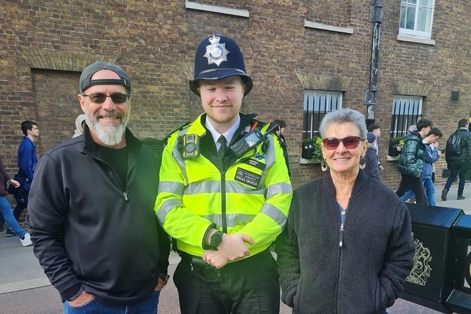 London Sightseeing Private Black Cab Tour with Hotel Pick Up - Tower Bridge and St. Paul’s begin the tour