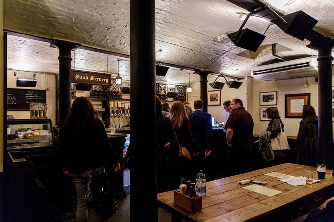 London Small Group Tour of Historical Pubs - How much does the $40.22 price include?