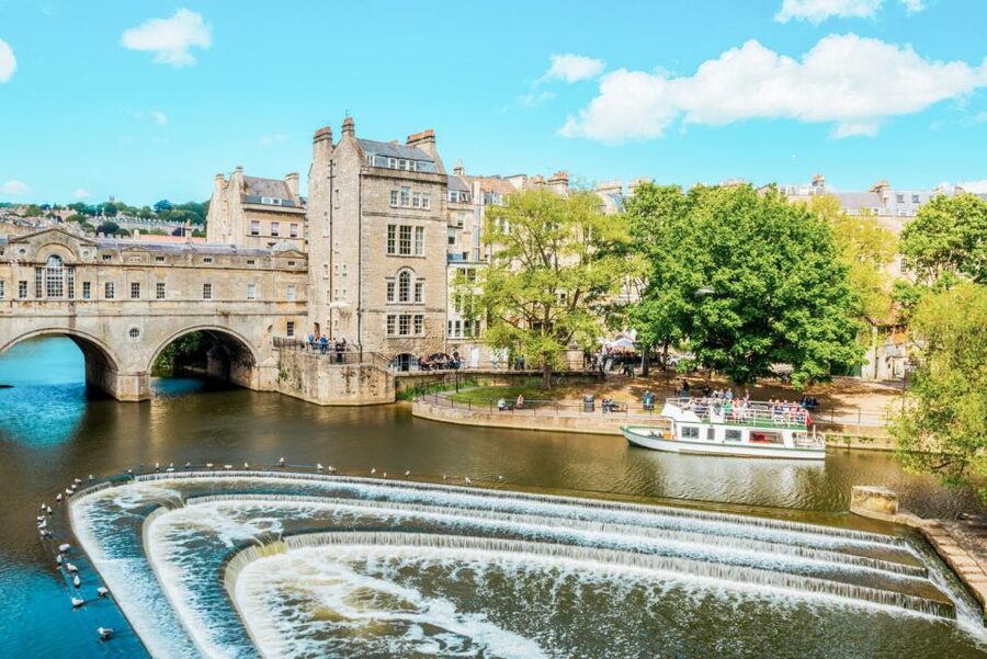 London: Stonehenge, Windsor, and Bath Day Trip by Bus - Key points to know before you book