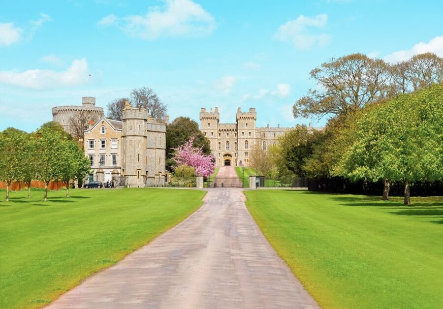 London: Stonehenge, Windsor, and Bath Day Trip by Bus - Bath and its Roman Baths
