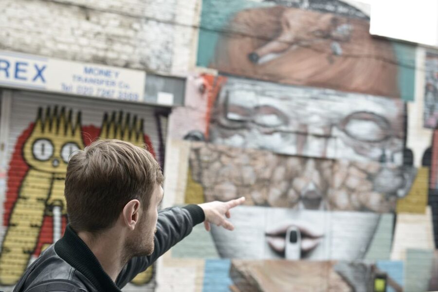 London: Street Art and Graffiti Guided Walking Tour - From Spitalfields to Brick Lane