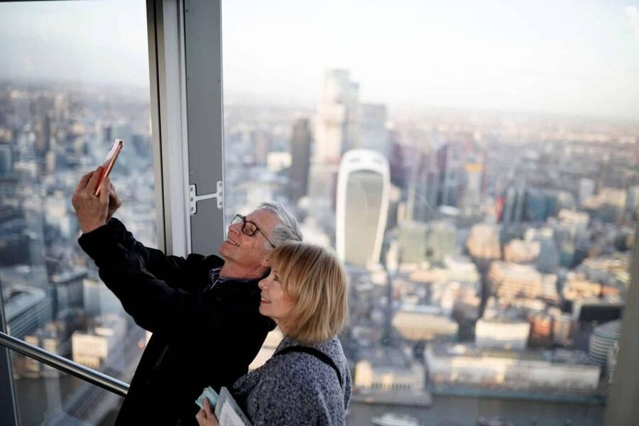 London: The View from The Shard - The enclosed viewing floors and the first look