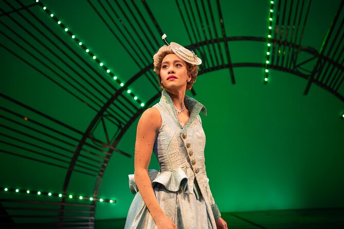 London Theatre: Wicked the Musical - Choosing between the stalls and dress circle