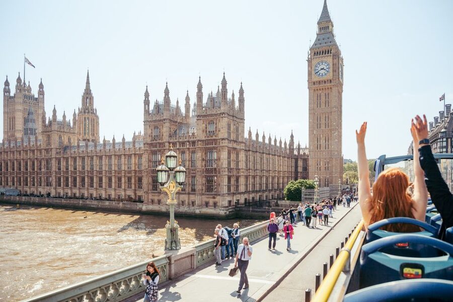 London: Tootbus Must-See Hop-On Hop-Off Bus Tour with Cruise - The Thames cruise changes the view