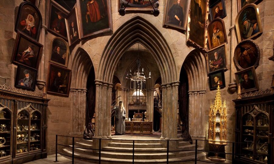 London: Warner Bros. Studio Tour with Hotel Pickup - From a Zone 1 hotel to Leavesden