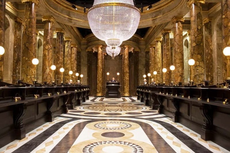 London: Warner Bros. Studio Tour with Transfers - Who will enjoy this most?