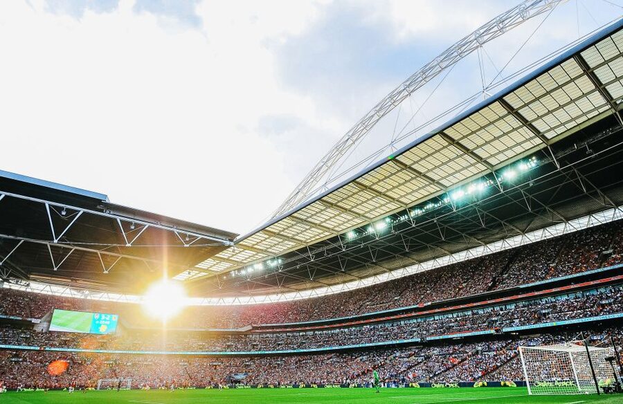 London: Wembley Stadium Guided Tour - From the Twin Towers to the modern arch