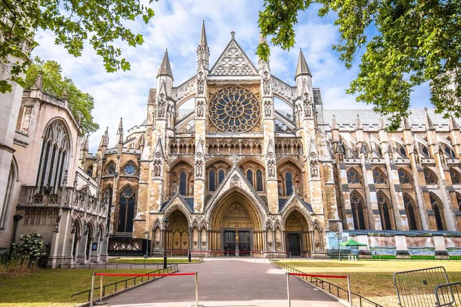 London: Westminster Abbey, Big Ben & Buckingham Guided Tour - Westminster Abbey is the real prize