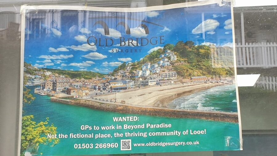 Looe: Beyond Paradise TV Locations Tour - George and the value of the guide