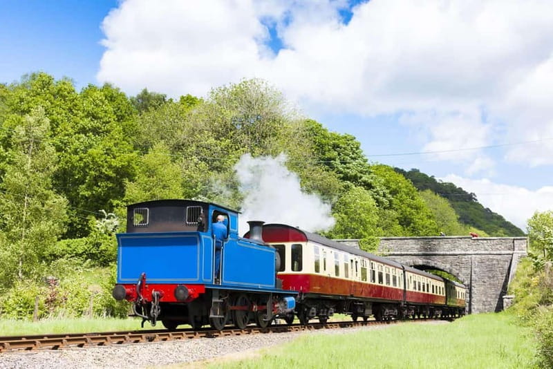 Manchester: Lake District Tour with Lake Cruise & Train Ride - Bowness-on-Windermere and the first lake views