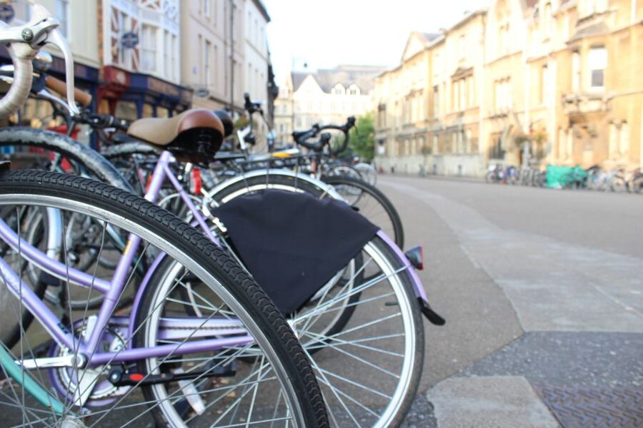 Morse, Lewis and Endeavour Walking Tour of Oxford - Pace, group feel, and practical comfort