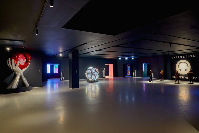 Official tickets: Moco Modern & Contemporary Art Museum - Robbie Williams and the personal side of the visit