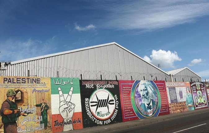Official World Famous Belfast Taxi Tour ™ - Key things to know before booking