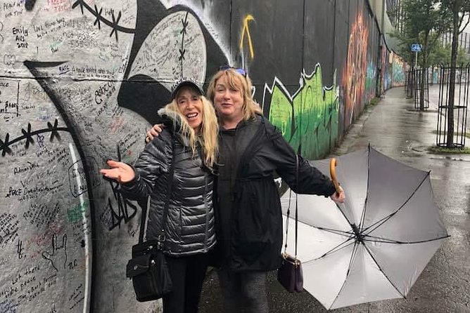 Official World Famous Belfast Taxi Tour ™ - Falls Road, Bobby Sands, and the Republican story