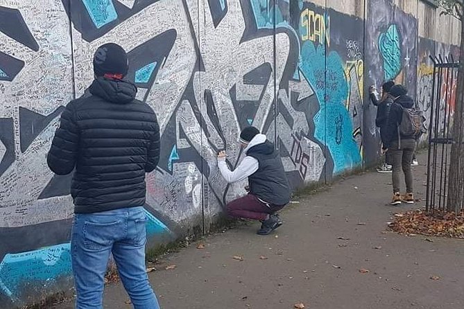 Official World Famous Belfast Taxi Tour ™ - Why the murals matter