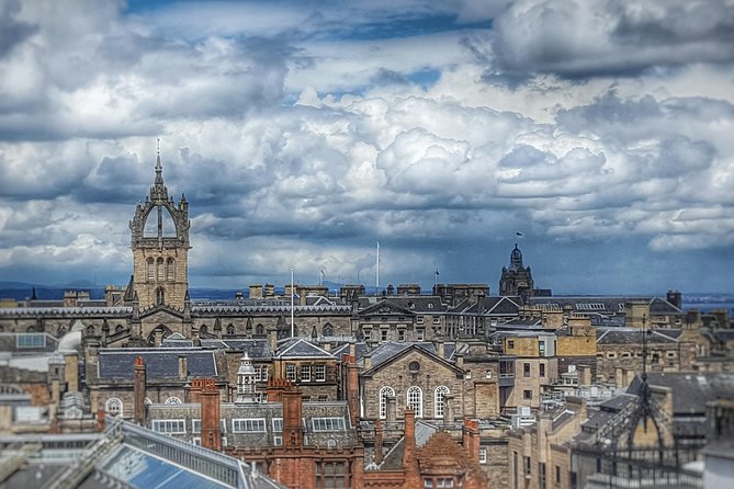 Old Town Historical and Underground Tour - Beneath Edinburgh’s streets