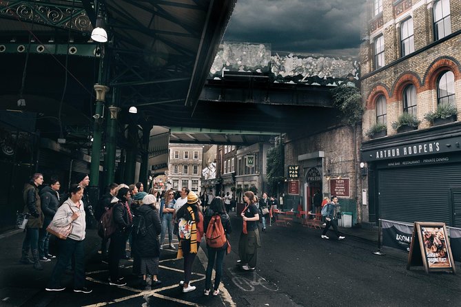Original Harry Potter Locations Tour - Guided Tour of London - The Leaky Cauldron site and Borough Market