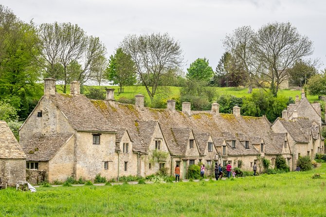 Oxford and Traditional Cotswolds Villages Small-Group Day Tour from London - A full day beyond London without the planning burden